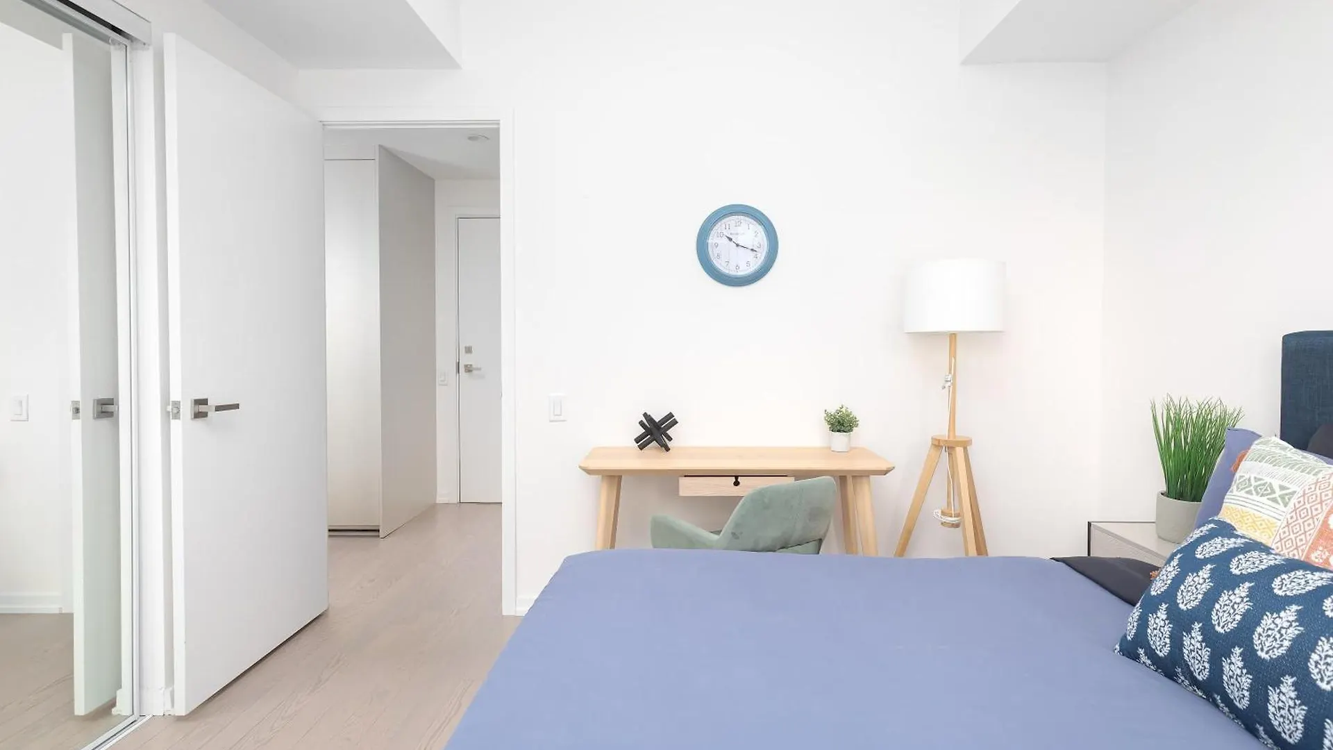 1Br Space - Downtown Toronto
